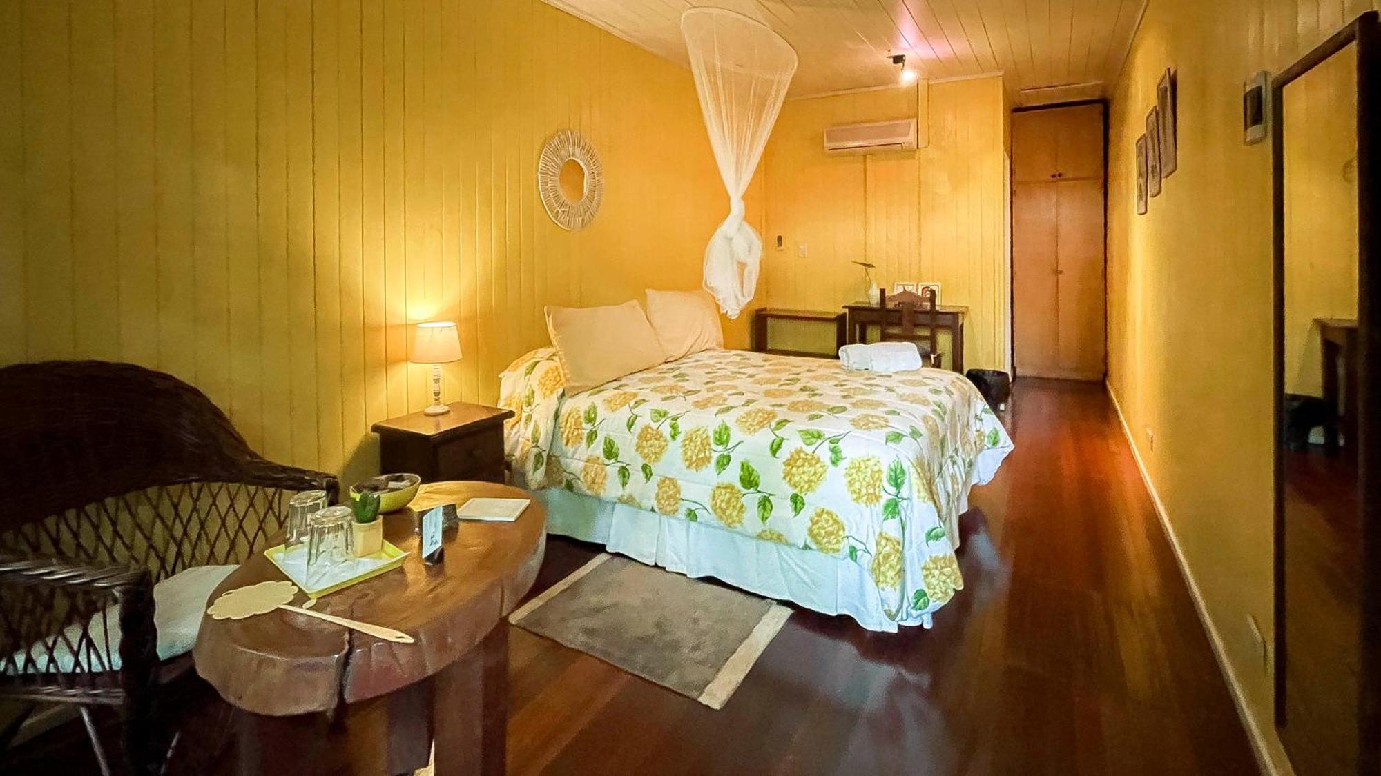 プエルト・イグアス Secret Garden Iguazu Bed & Breakfast エクステリア 写真
